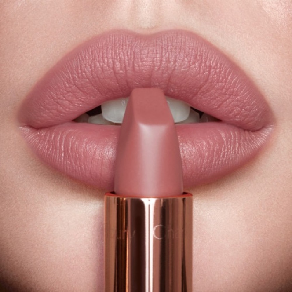 Charlotte Tilbury Matte Revolution Lipstick in ‘Pillow Talk’